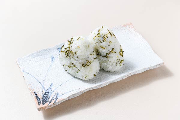 おにぎり（めひび）